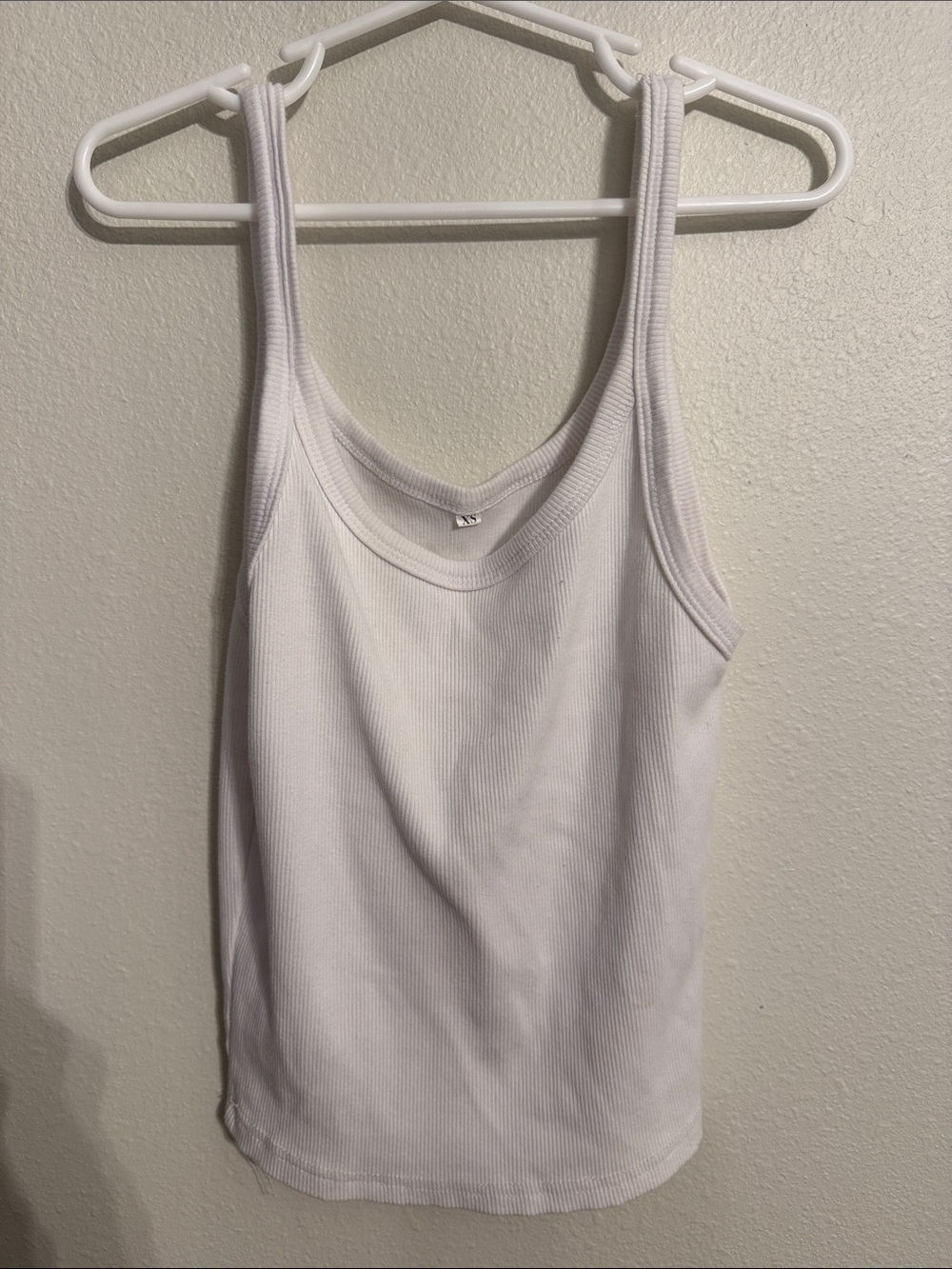 Women's White Ribbed Scoop Tank Top